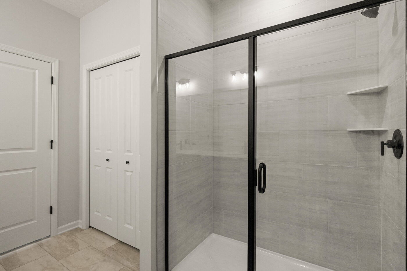 Owner's Bathroom