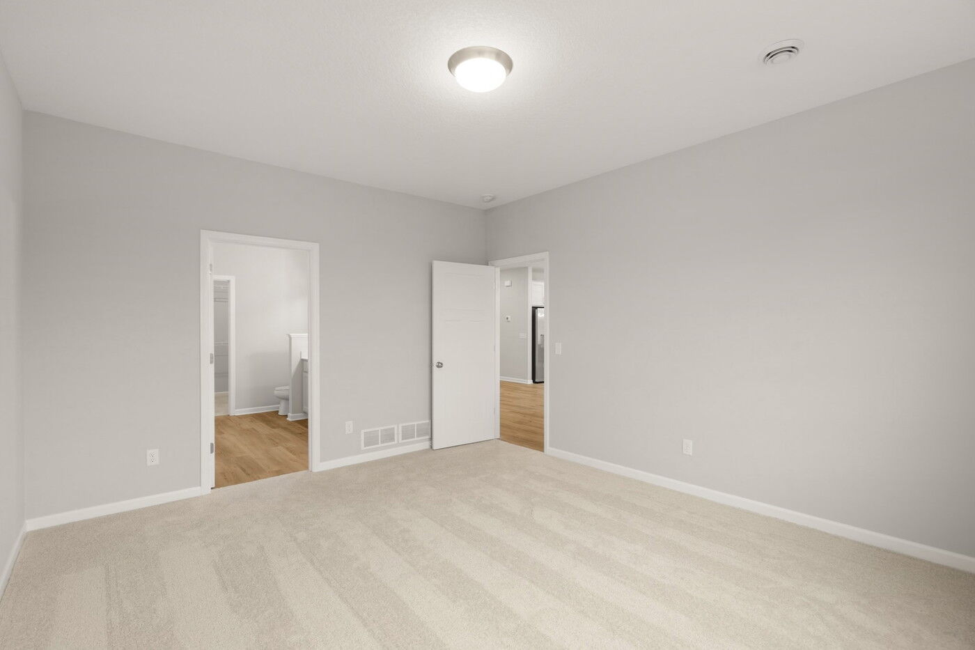 Owner's Bedroom 
