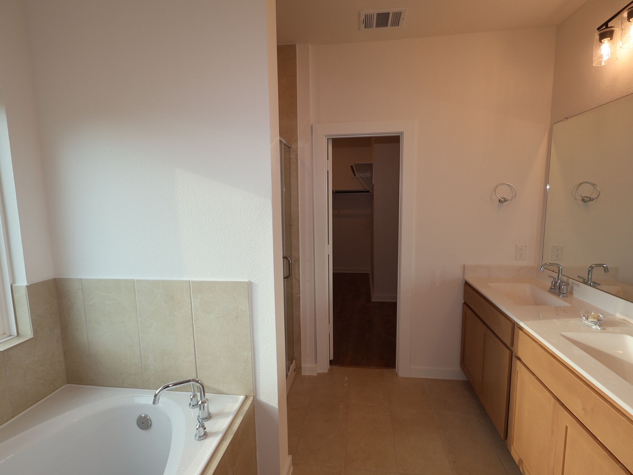 Owner's Bathroom