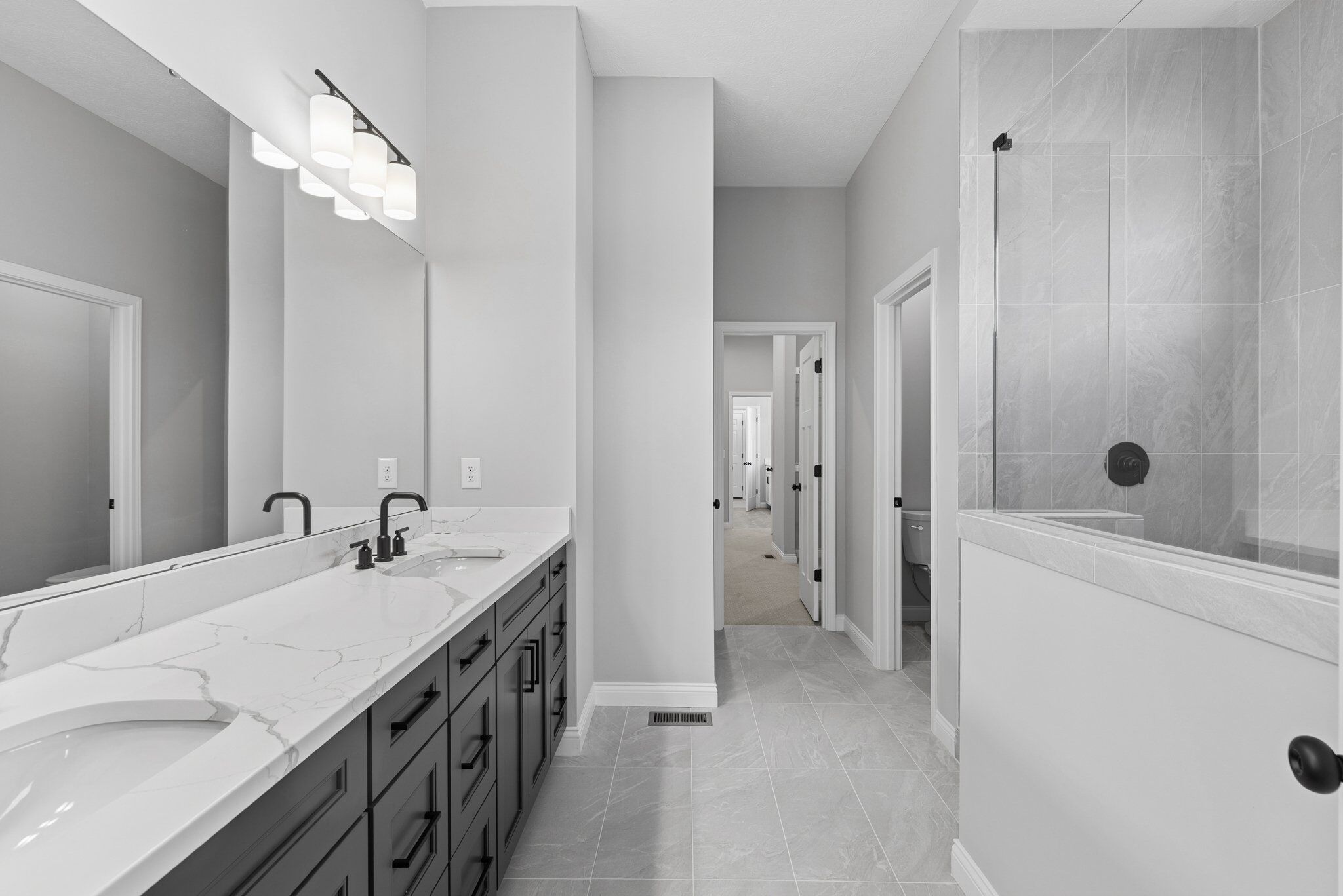 Owner's Bathroom