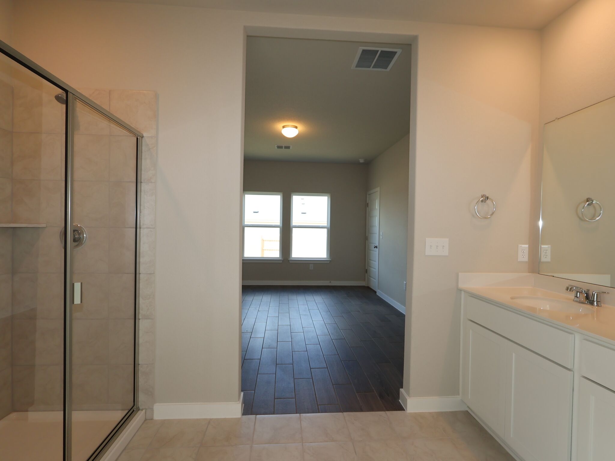Owner's Bathroom