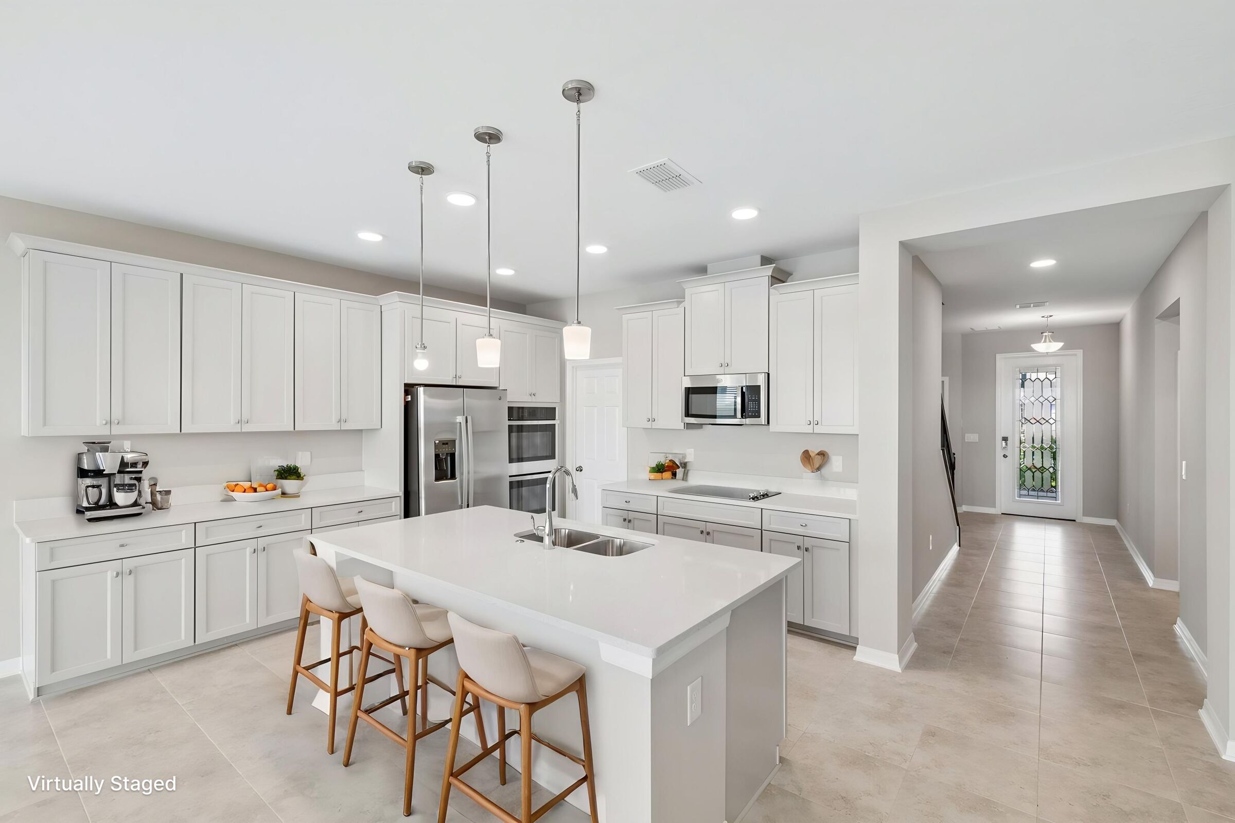 Owner's Suite - Virtually Staged