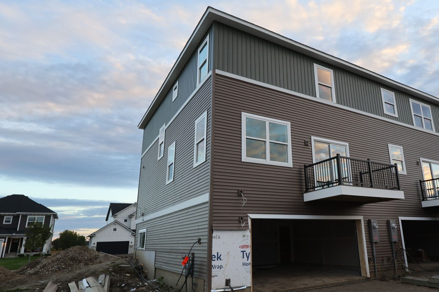 Side Exterior