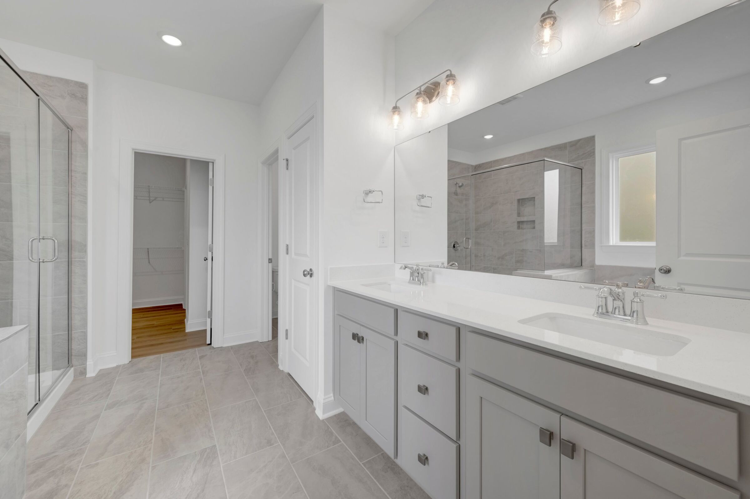 Owner's Bathroom
