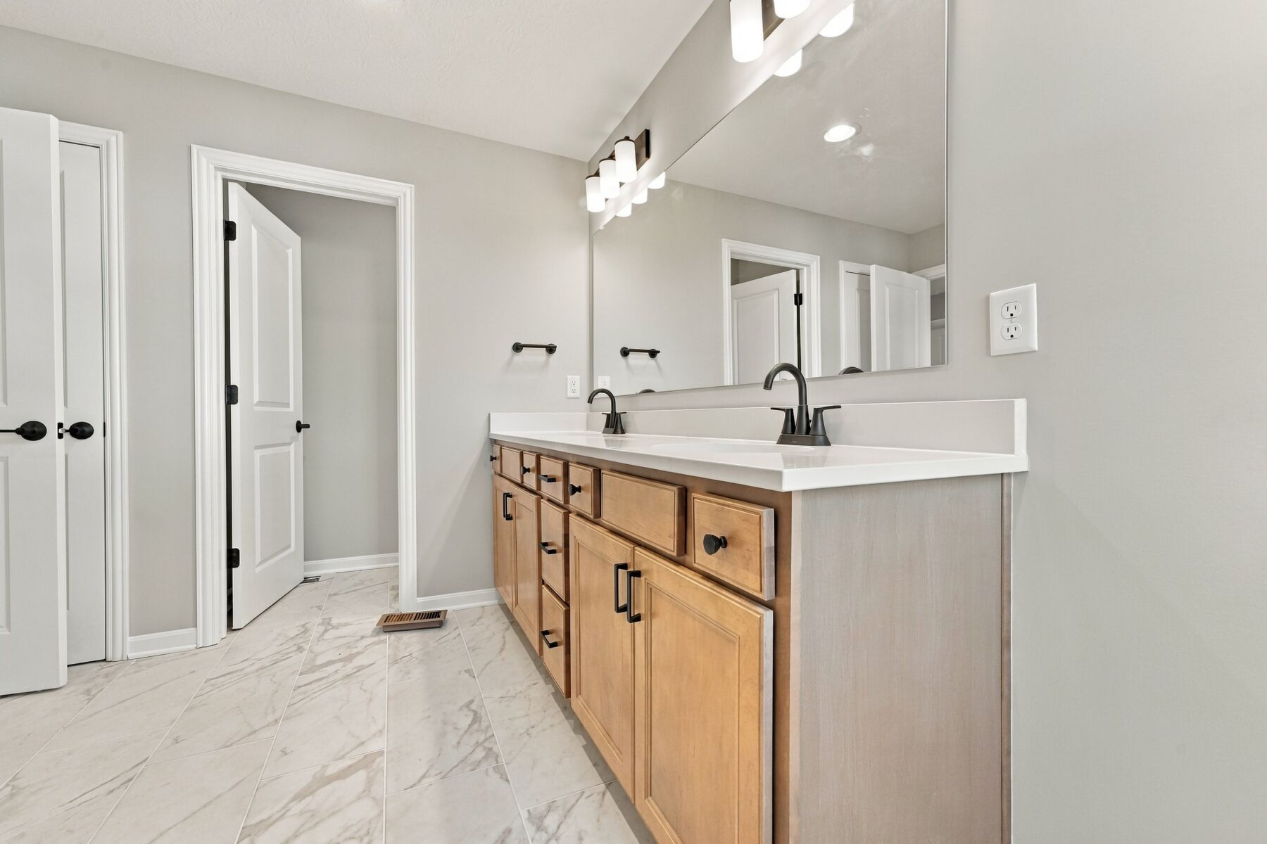 Owner's Bathroom