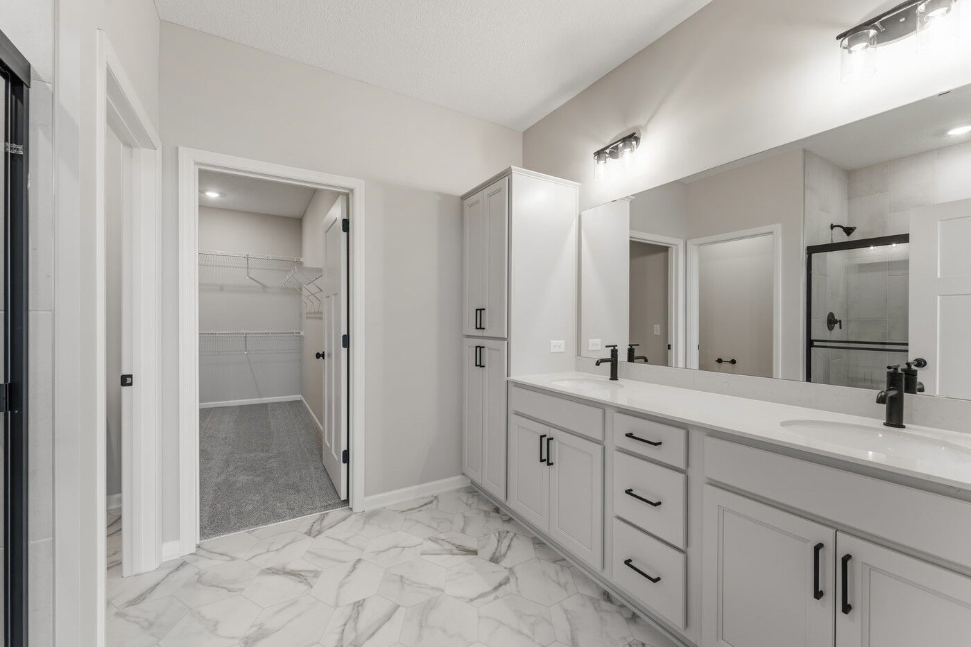 Owner's Bathroom