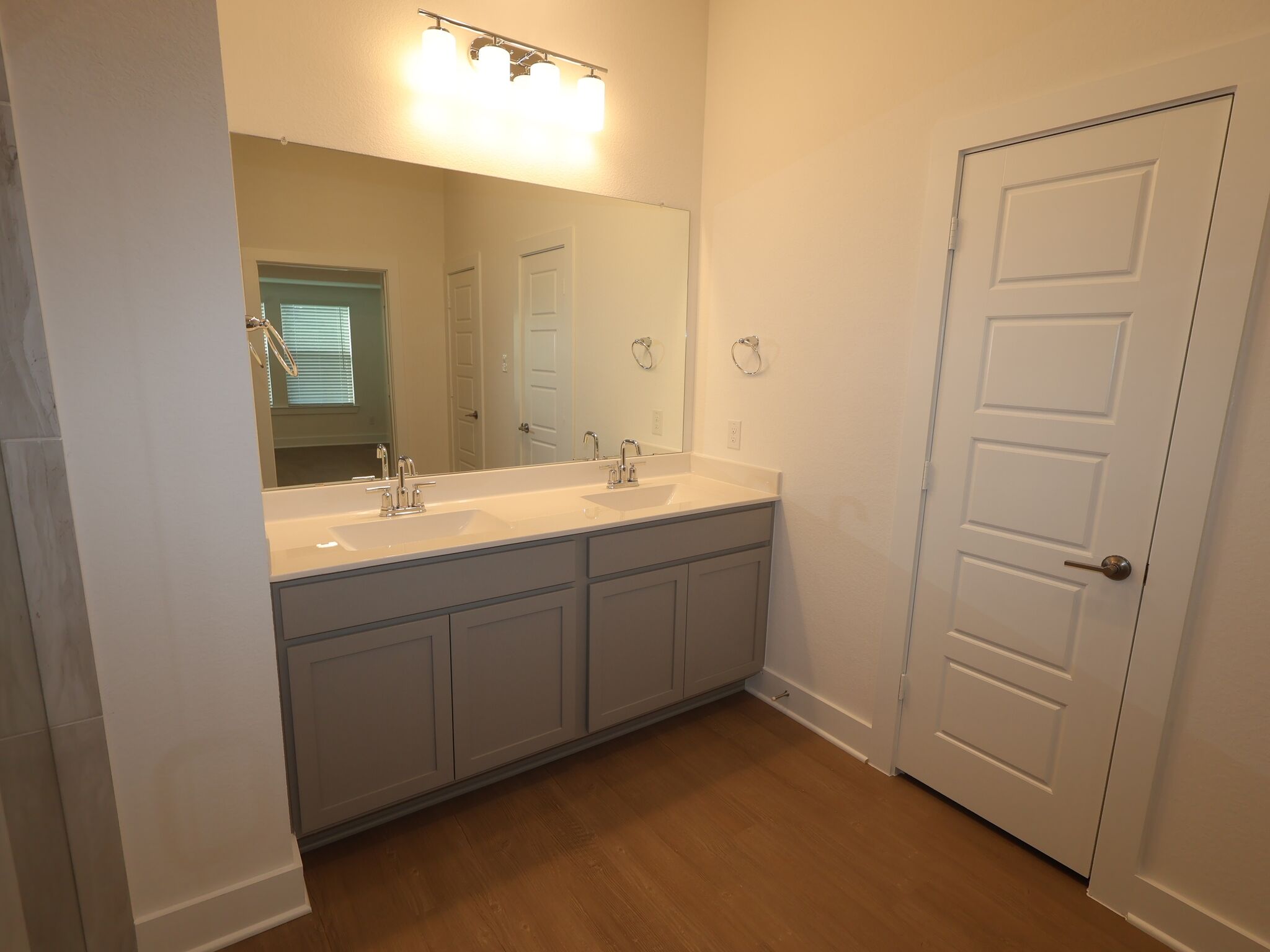 Owner's Bathroom