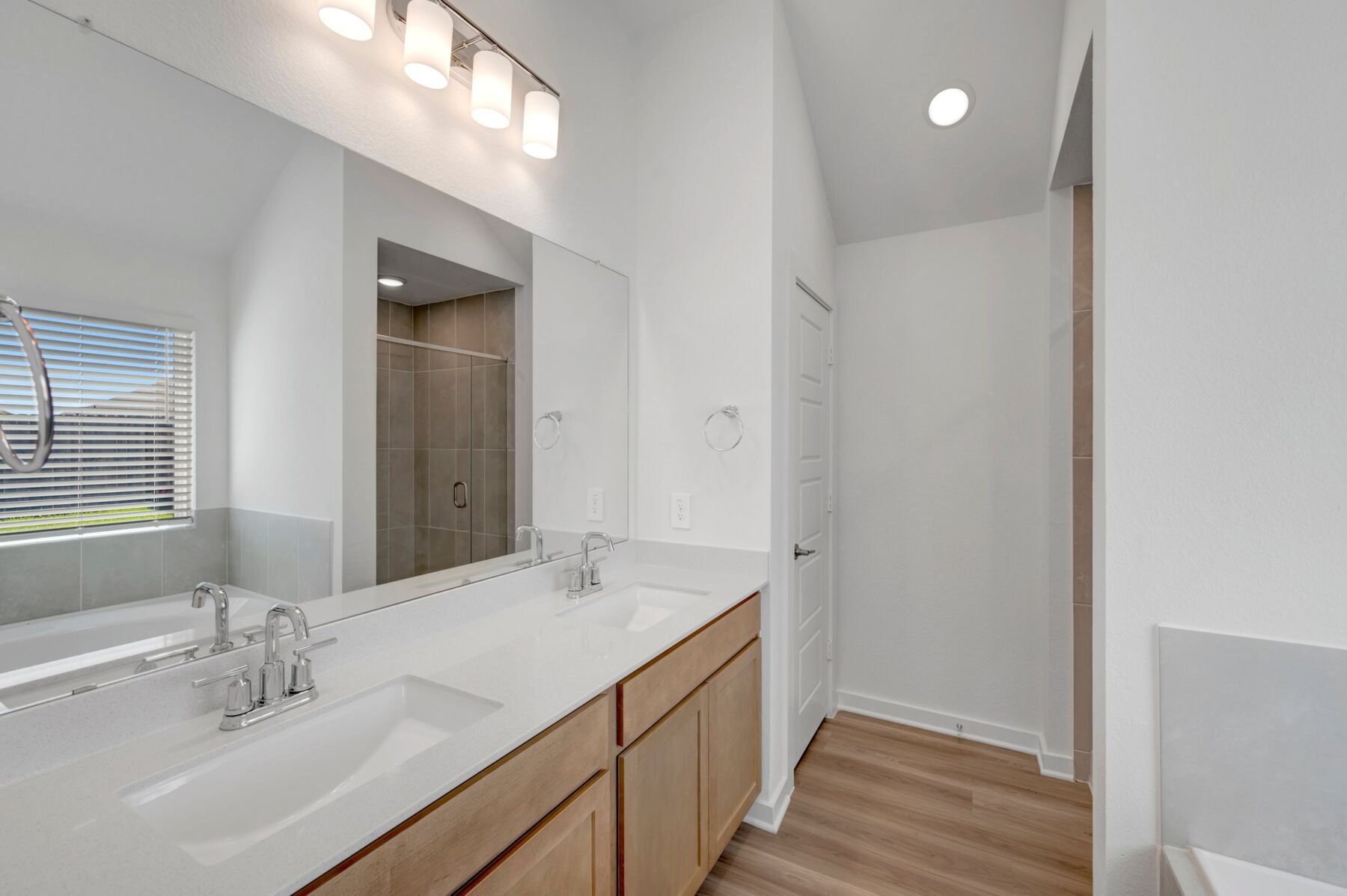 Owner's Bathroom