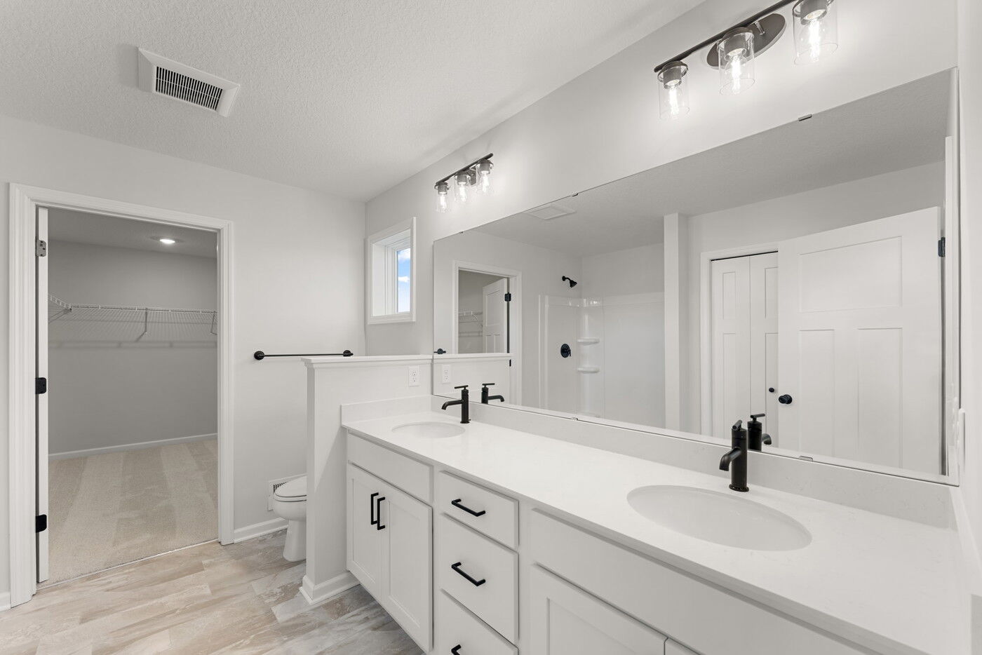 Owner's Bathroom