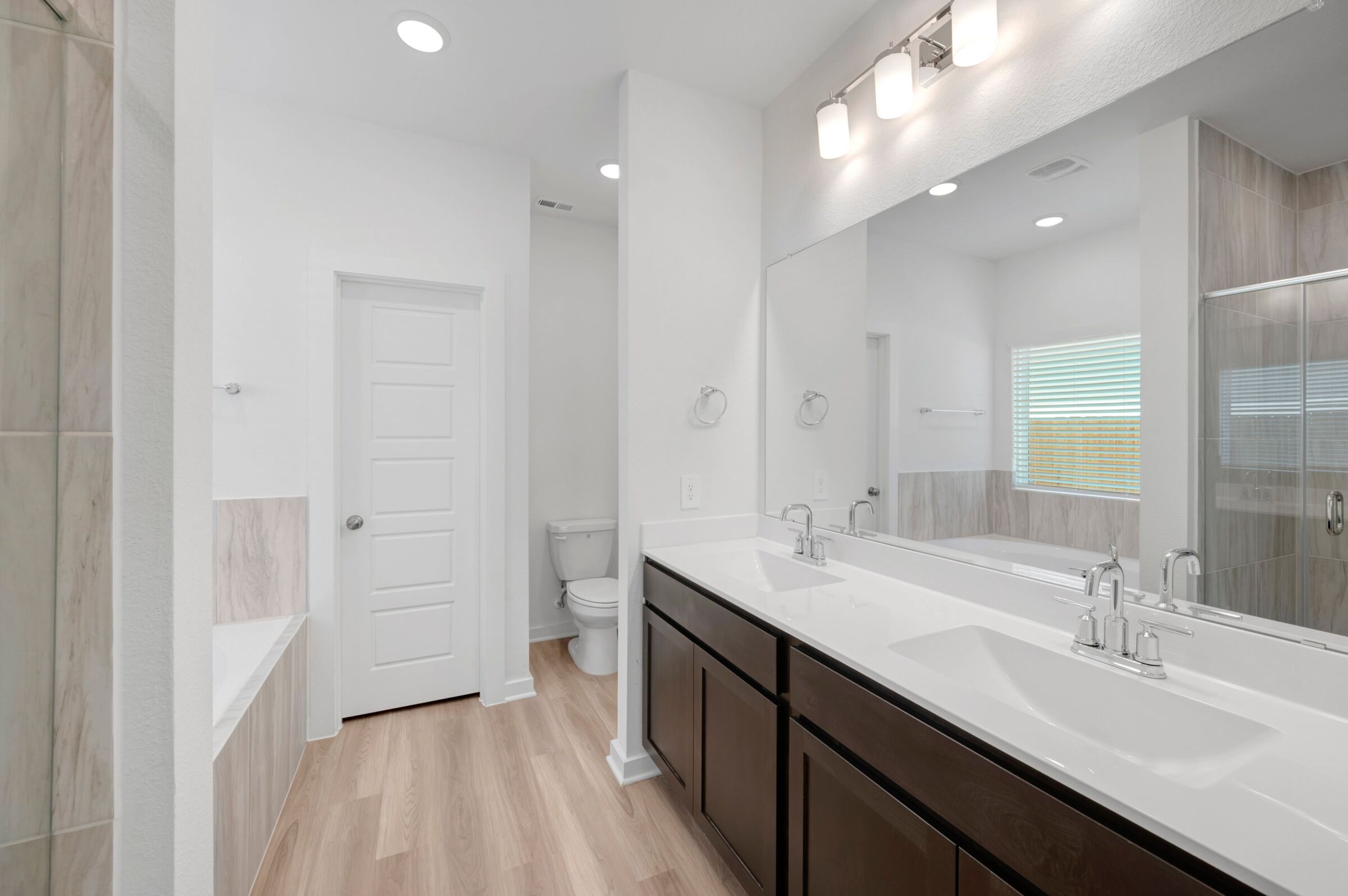 Owner's Bathroom