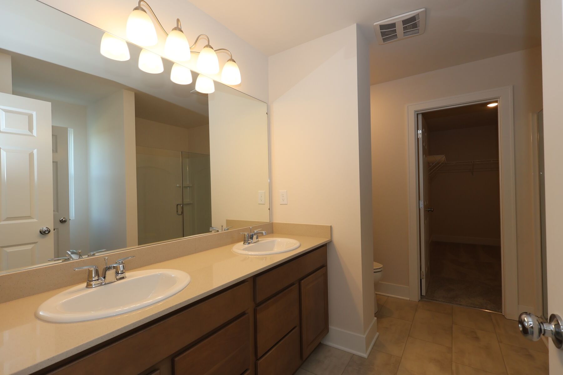 Owner's Bathroom