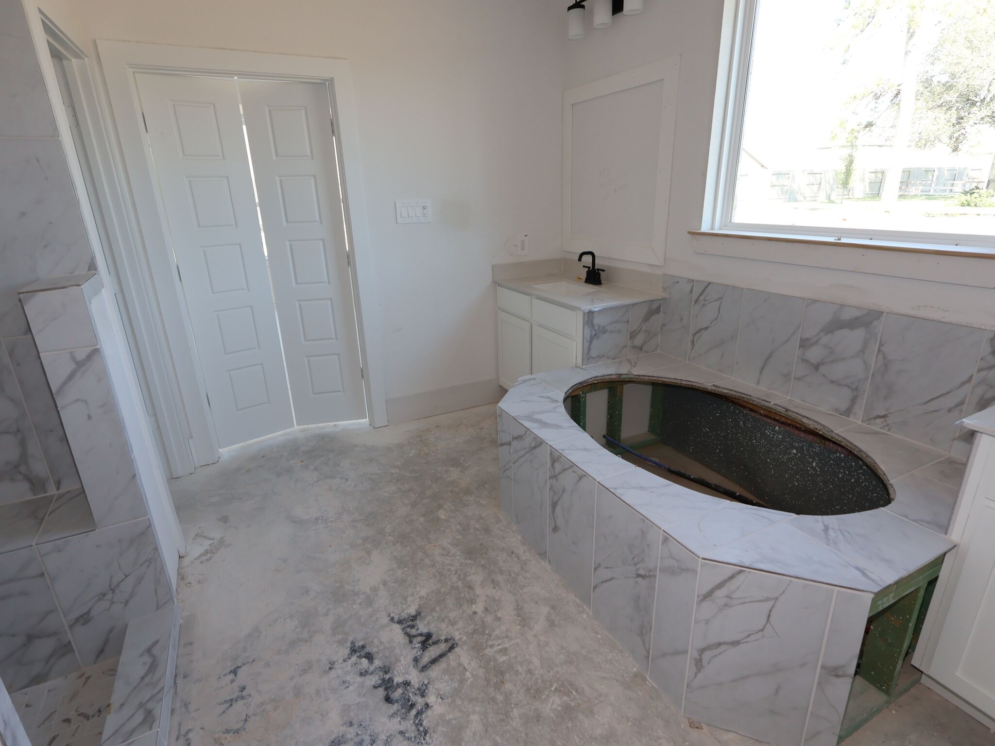 Owner's Bathroom