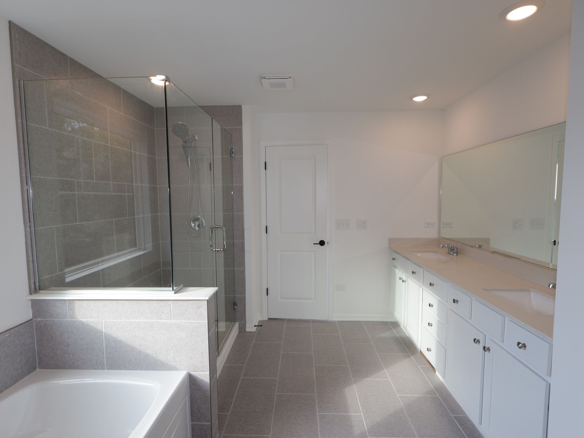 Owner's Bathroom