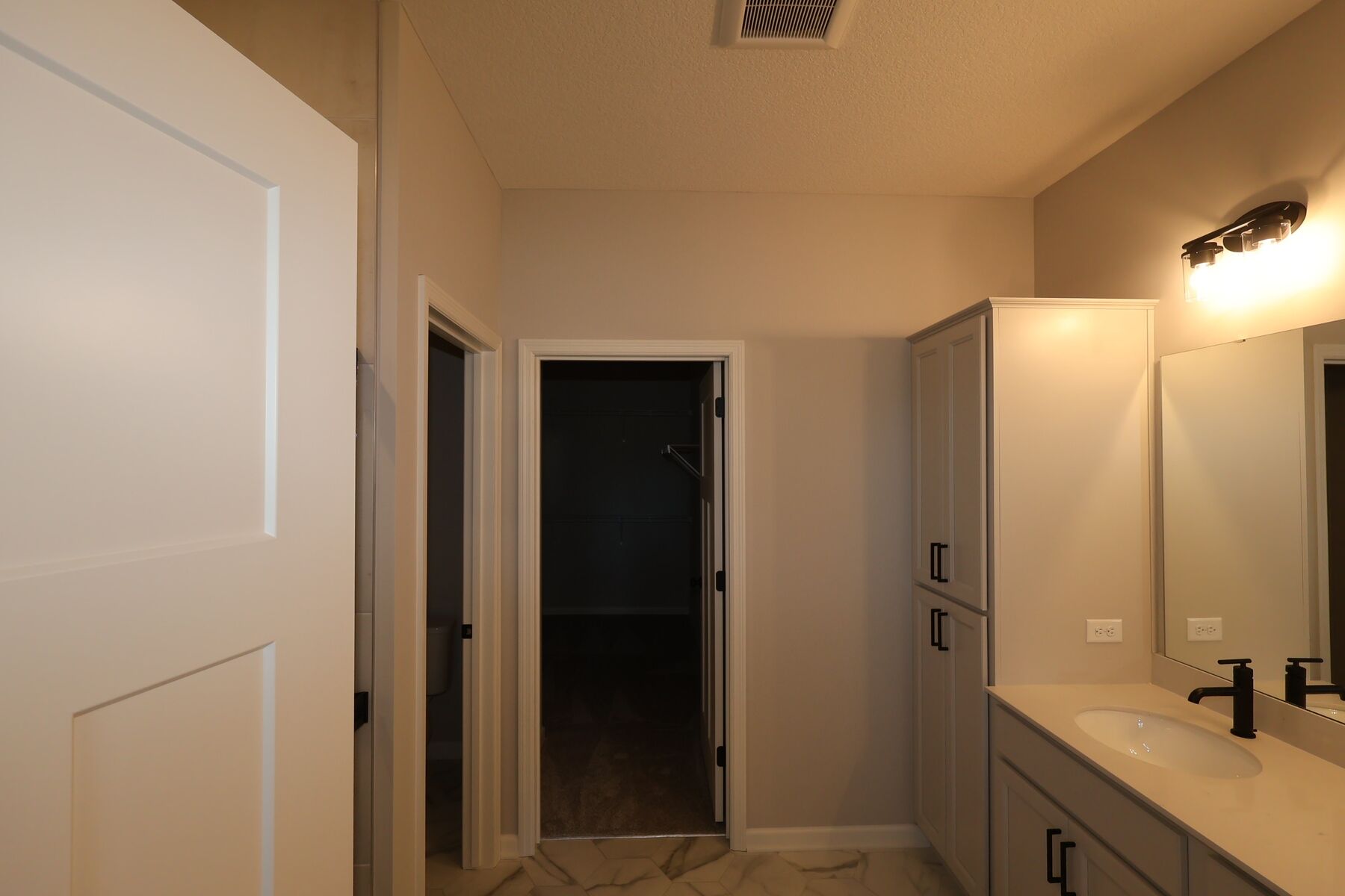 Owner's Bathroom