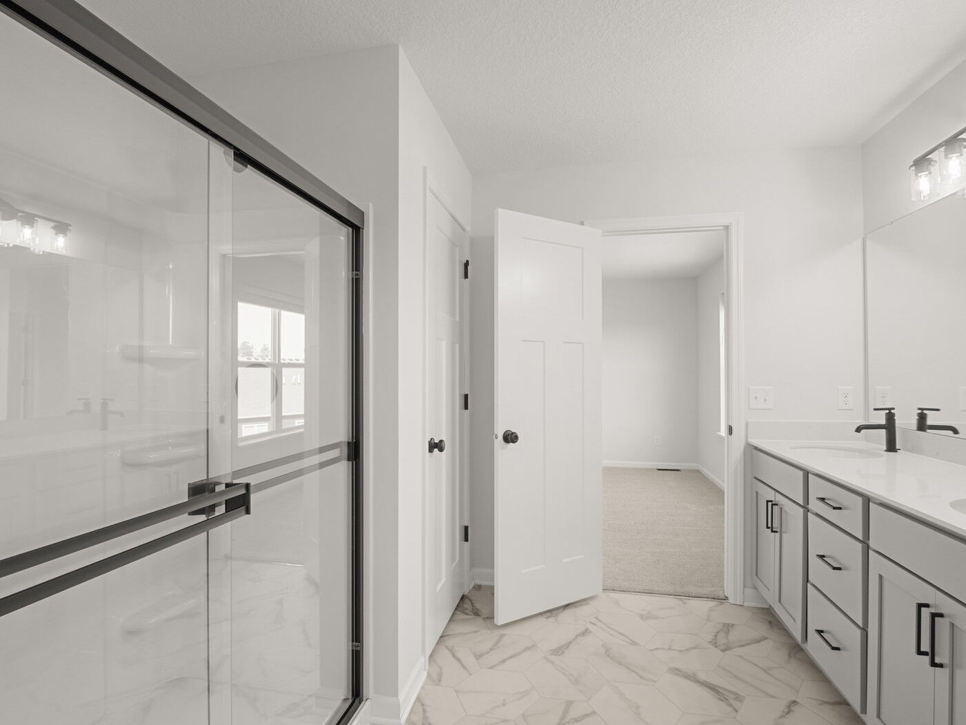 Owner's Bathroom
