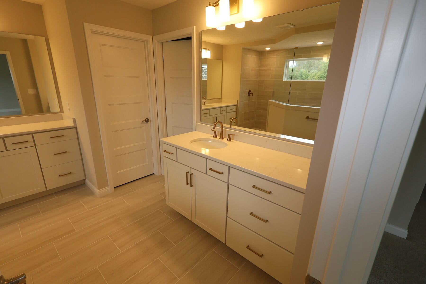 Owner's Bathroom