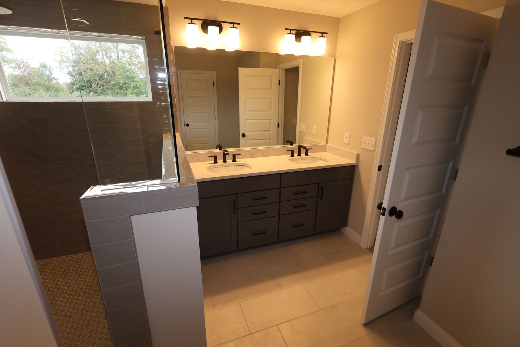 Owner's Bathroom