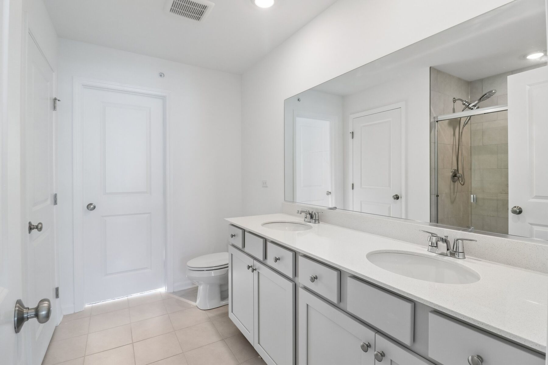 Owners Bathroom 