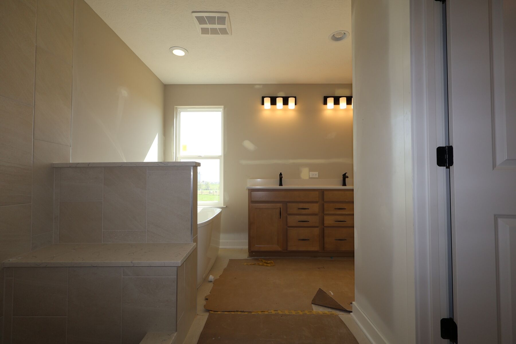 Owner's Bathroom