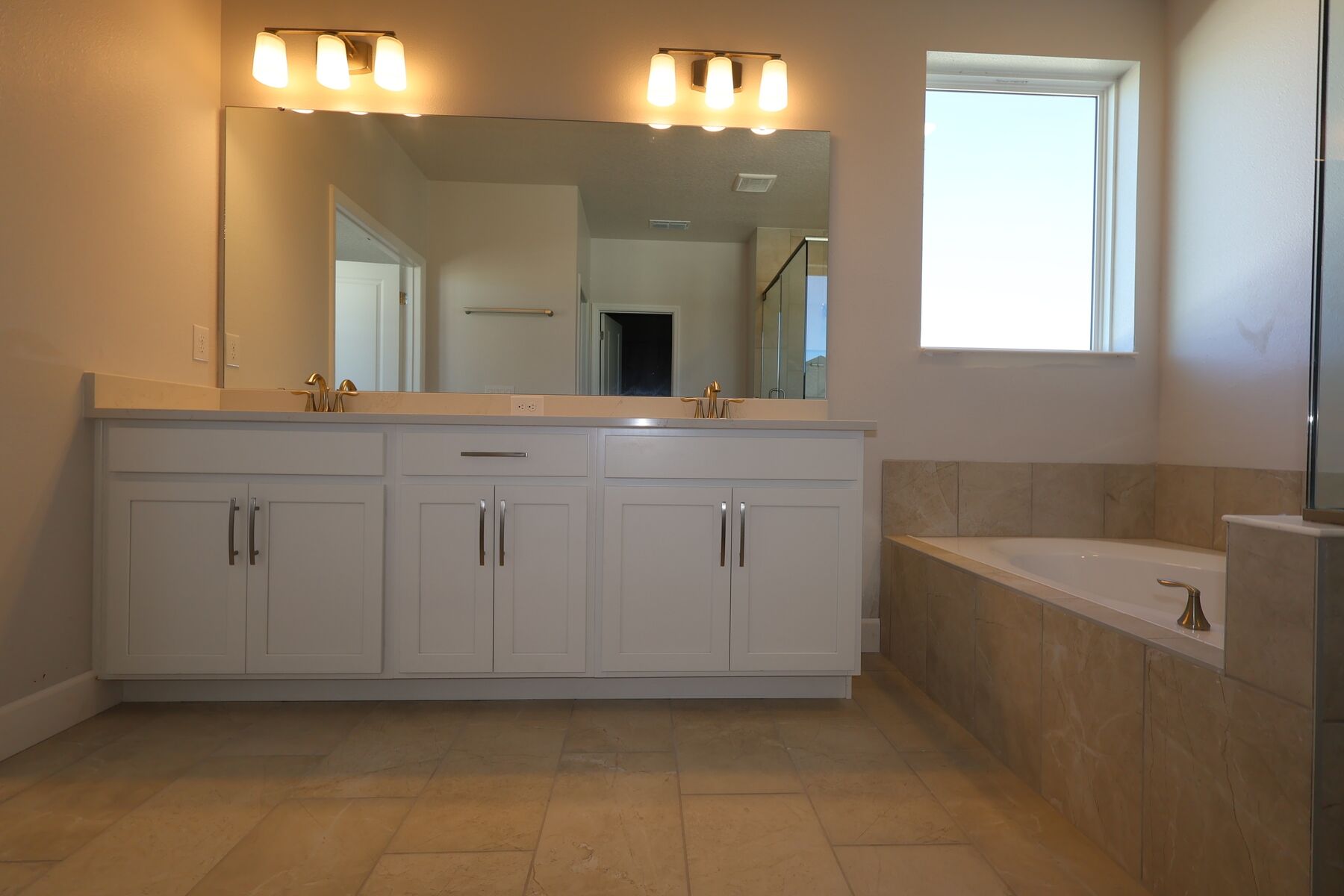 Owner's Bathroom