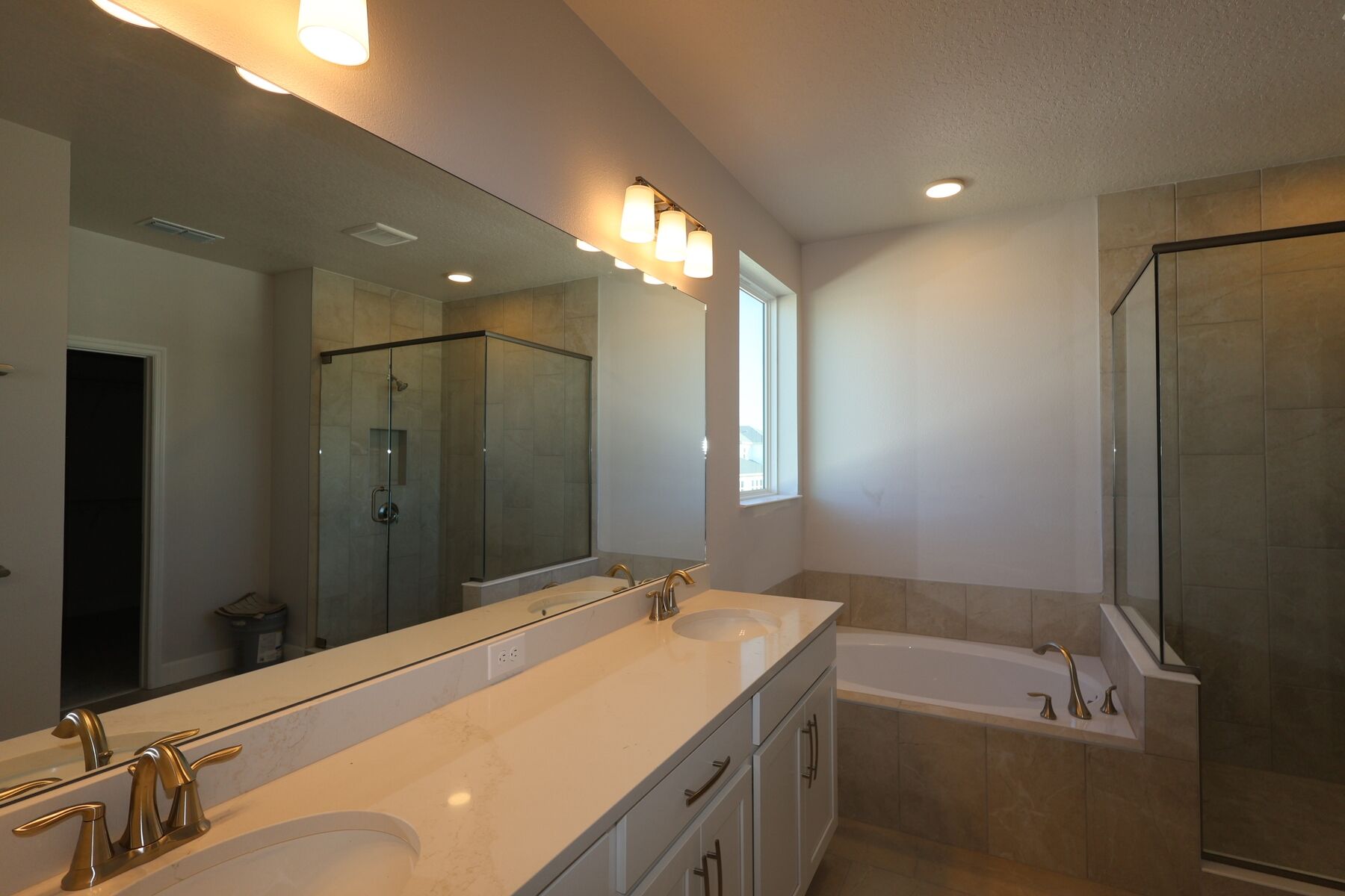 Owner's Bathroom