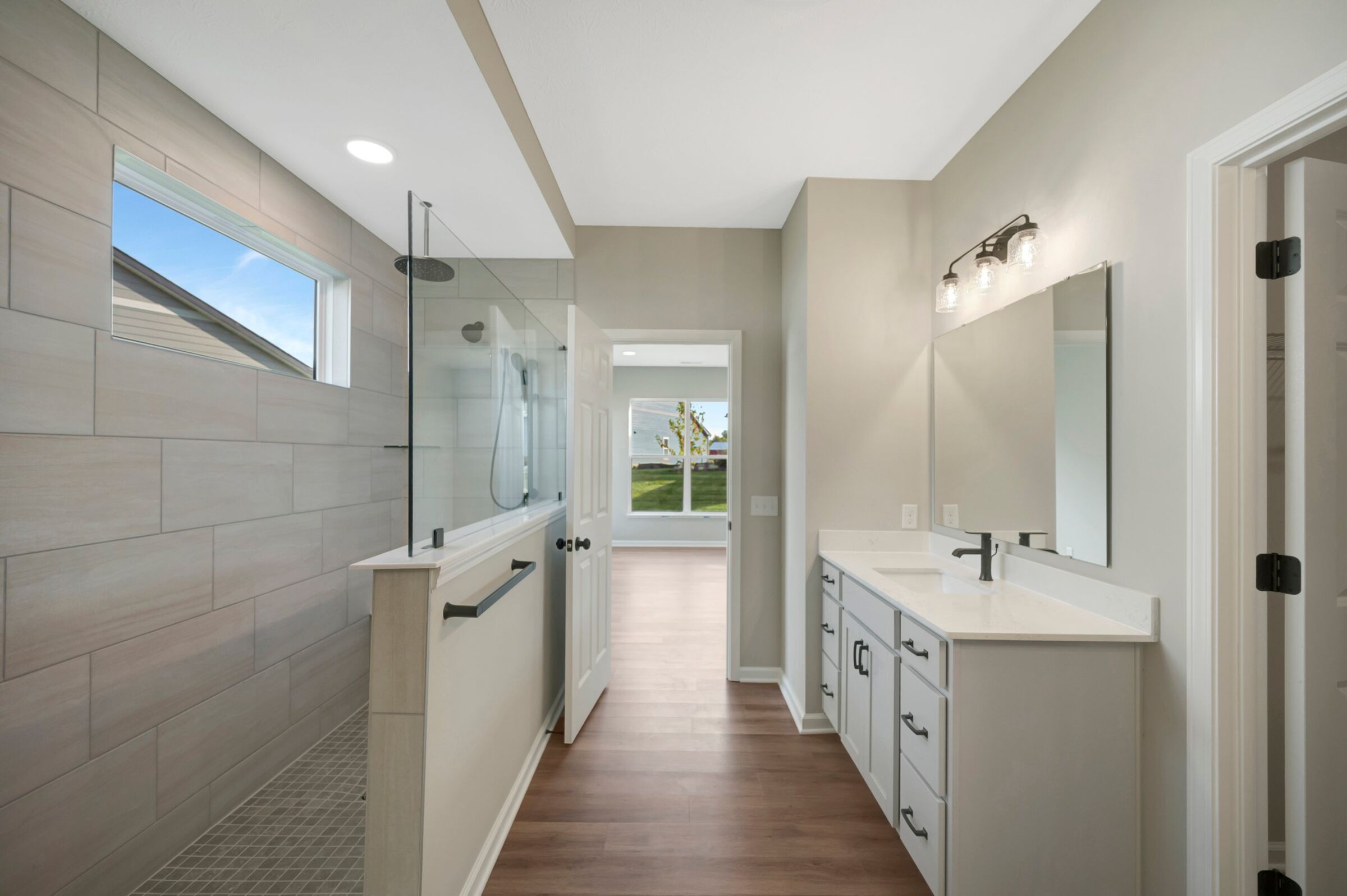 Owner's Bathroom