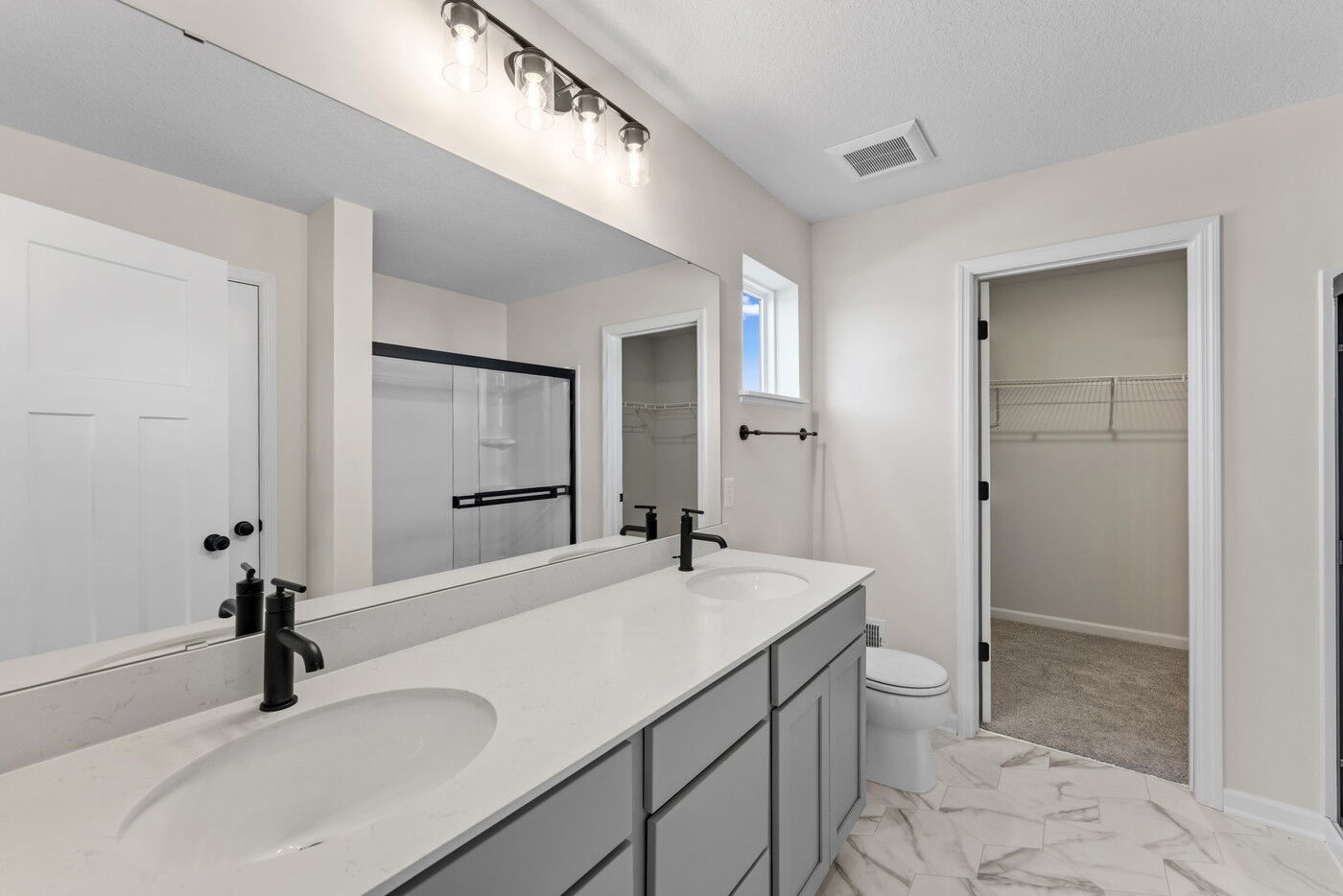 Owner's Bathroom