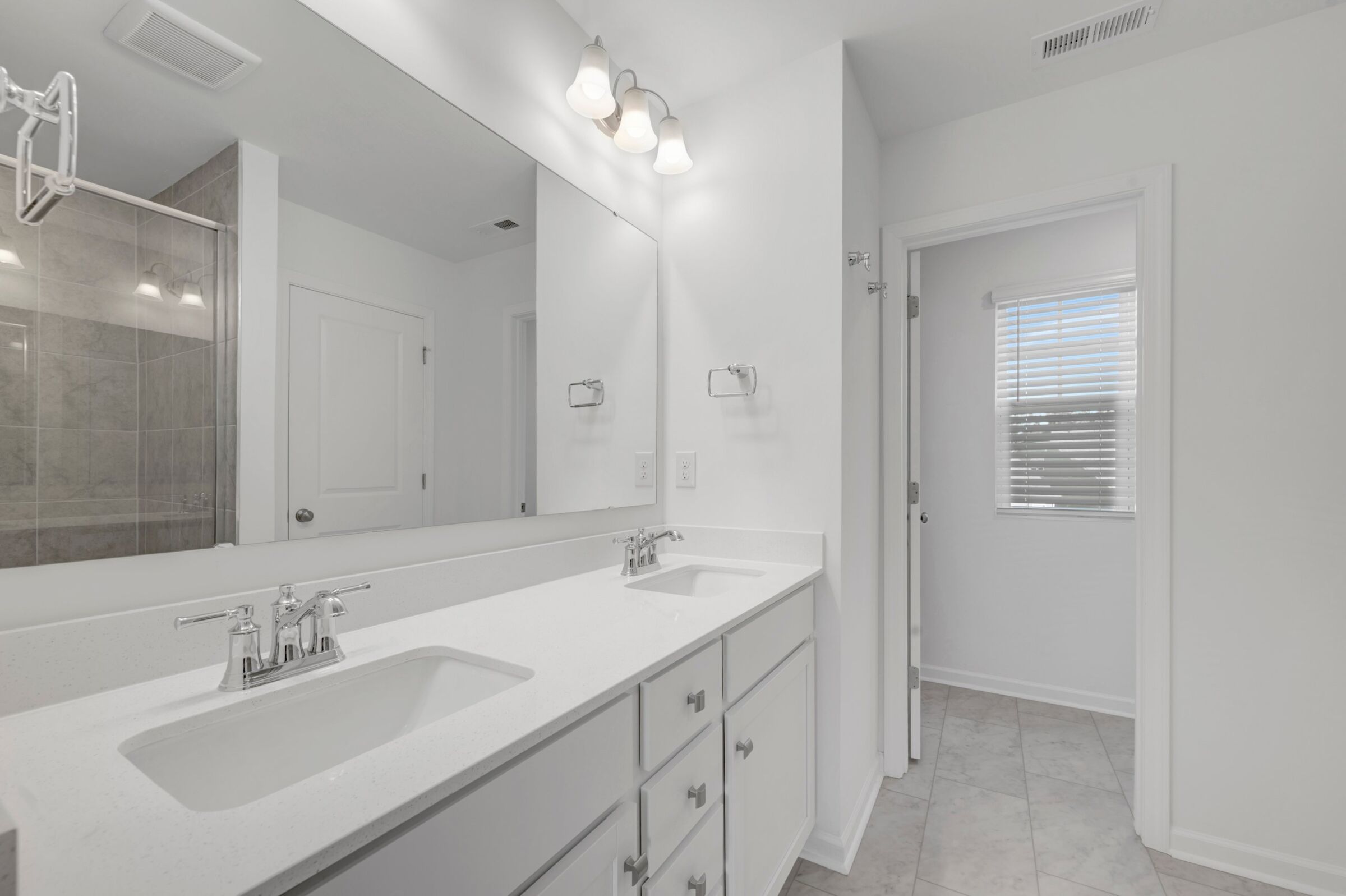 Owner's Bathroom