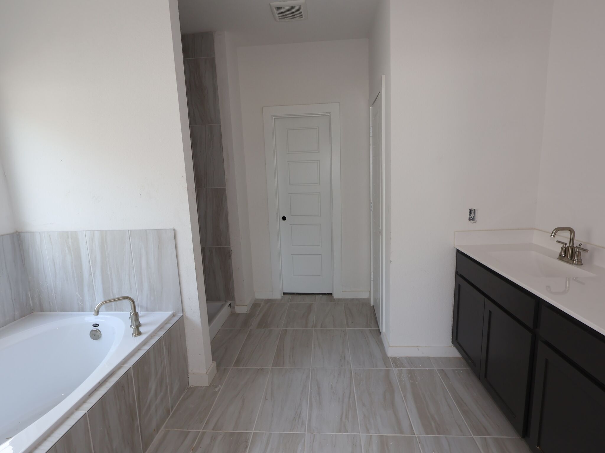 Owner's Bathroom