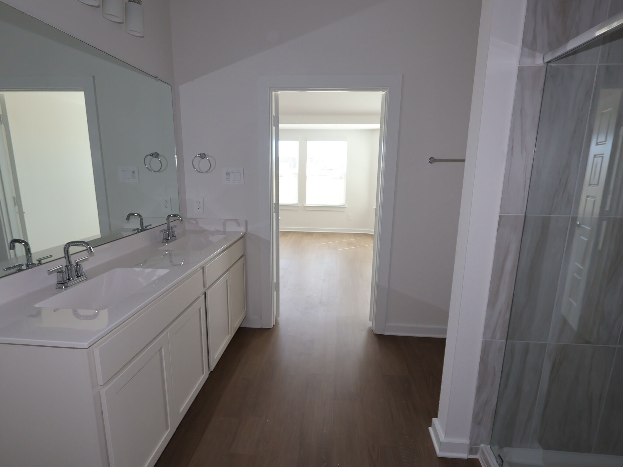 Owner's Bathroom