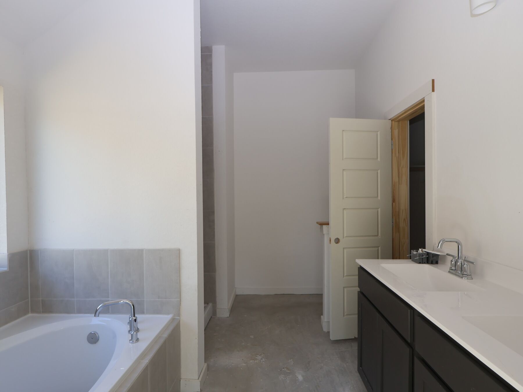 Owner's Bathroom