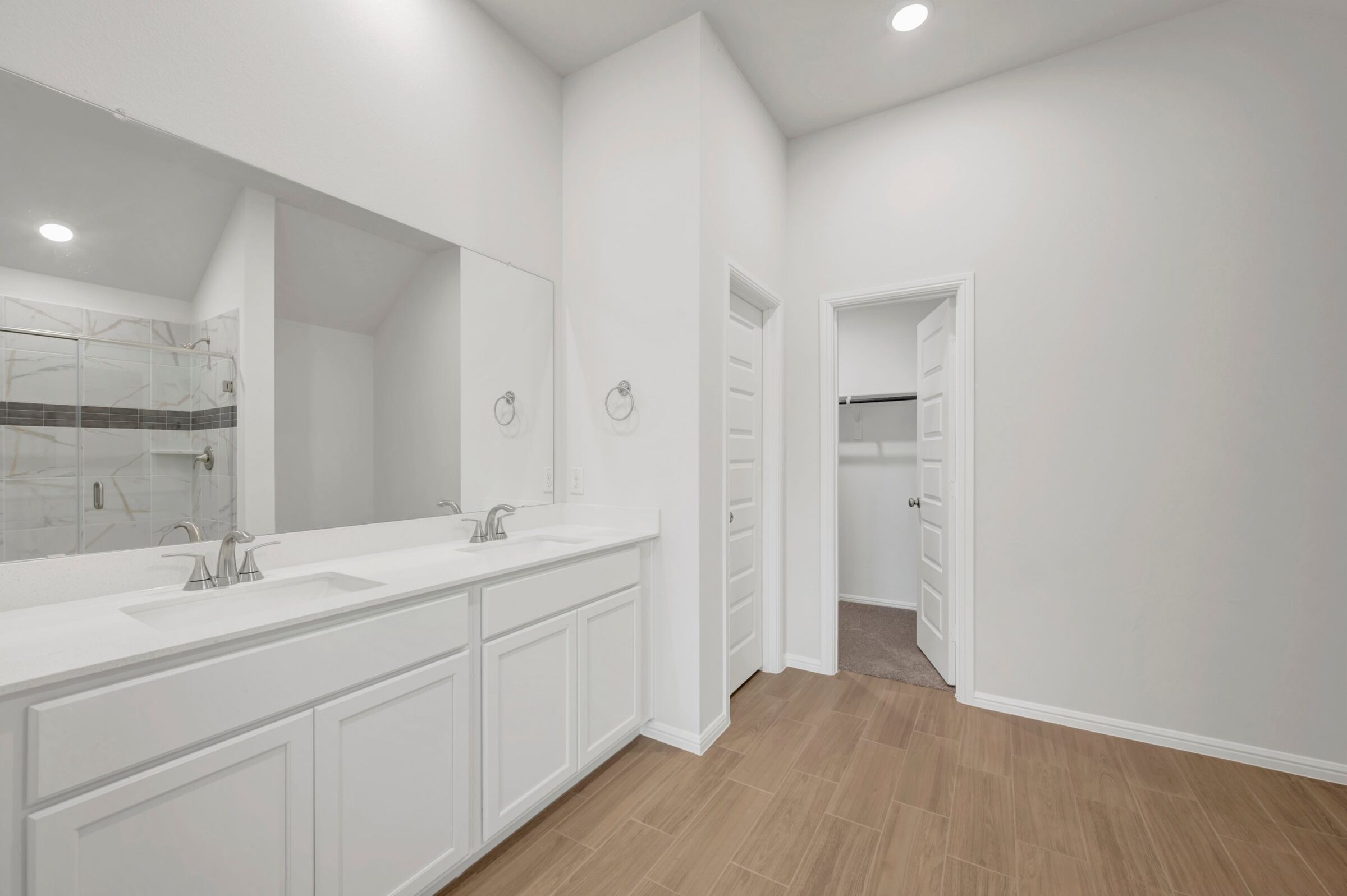 Owners Bathroom