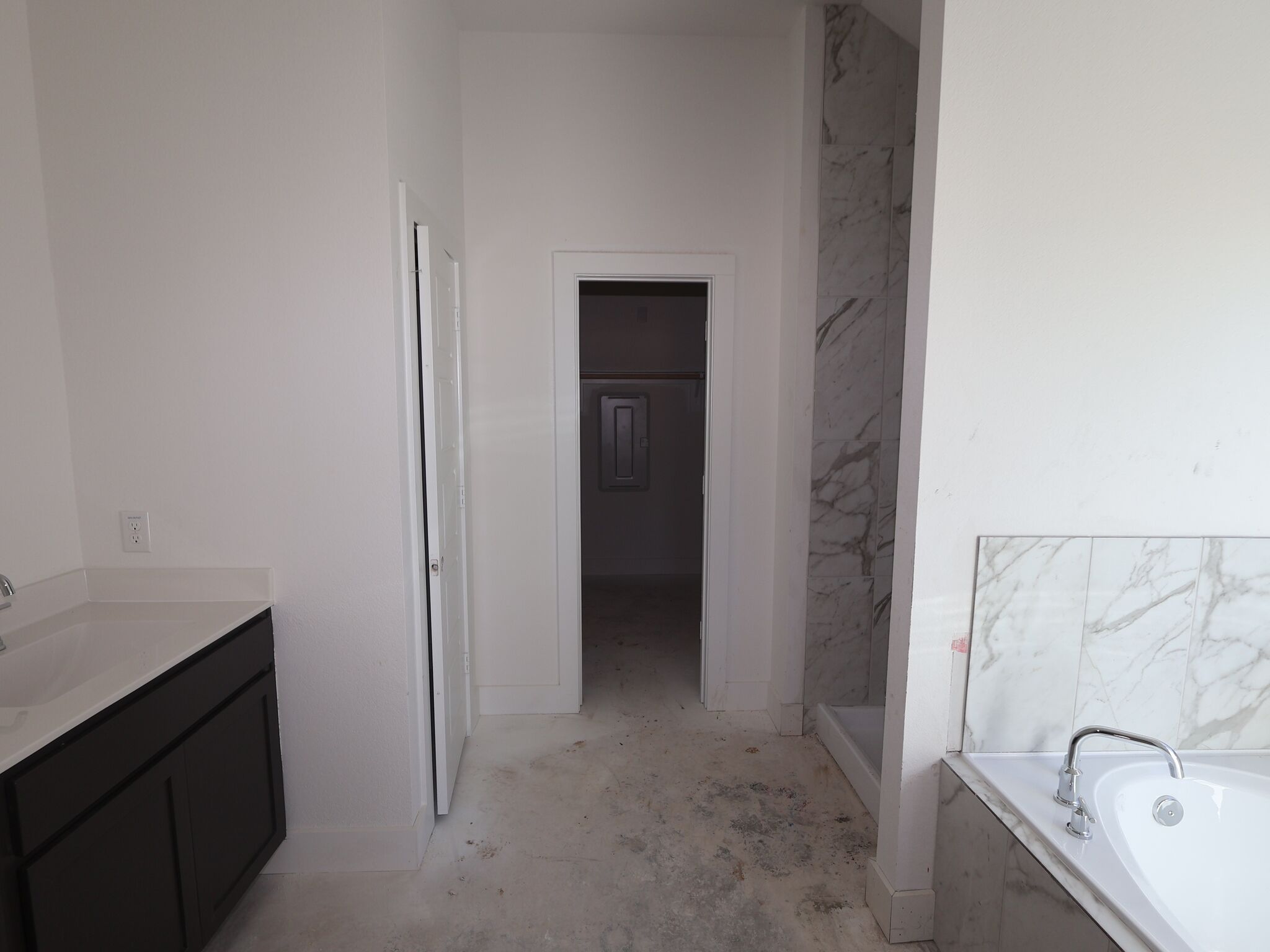 Owner's Bathroom