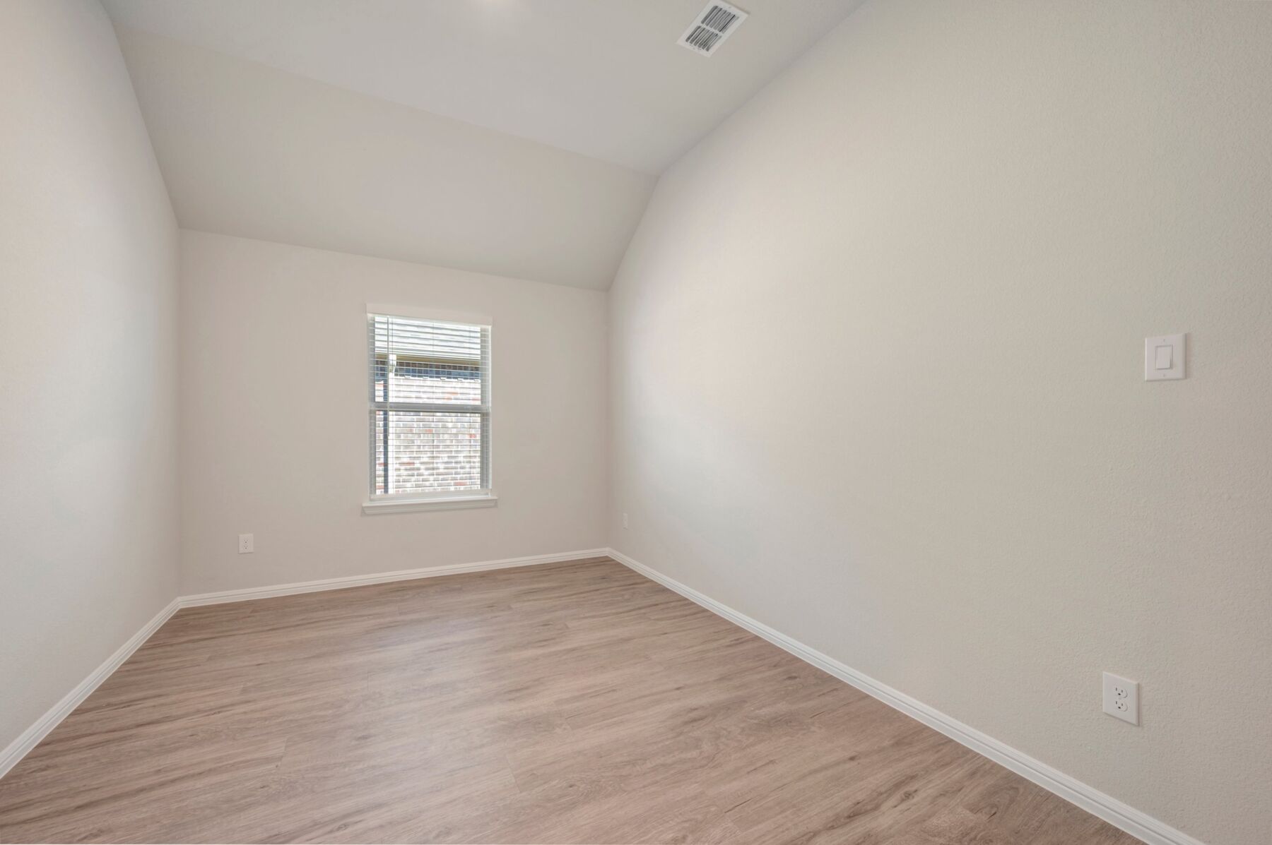 Flex Room