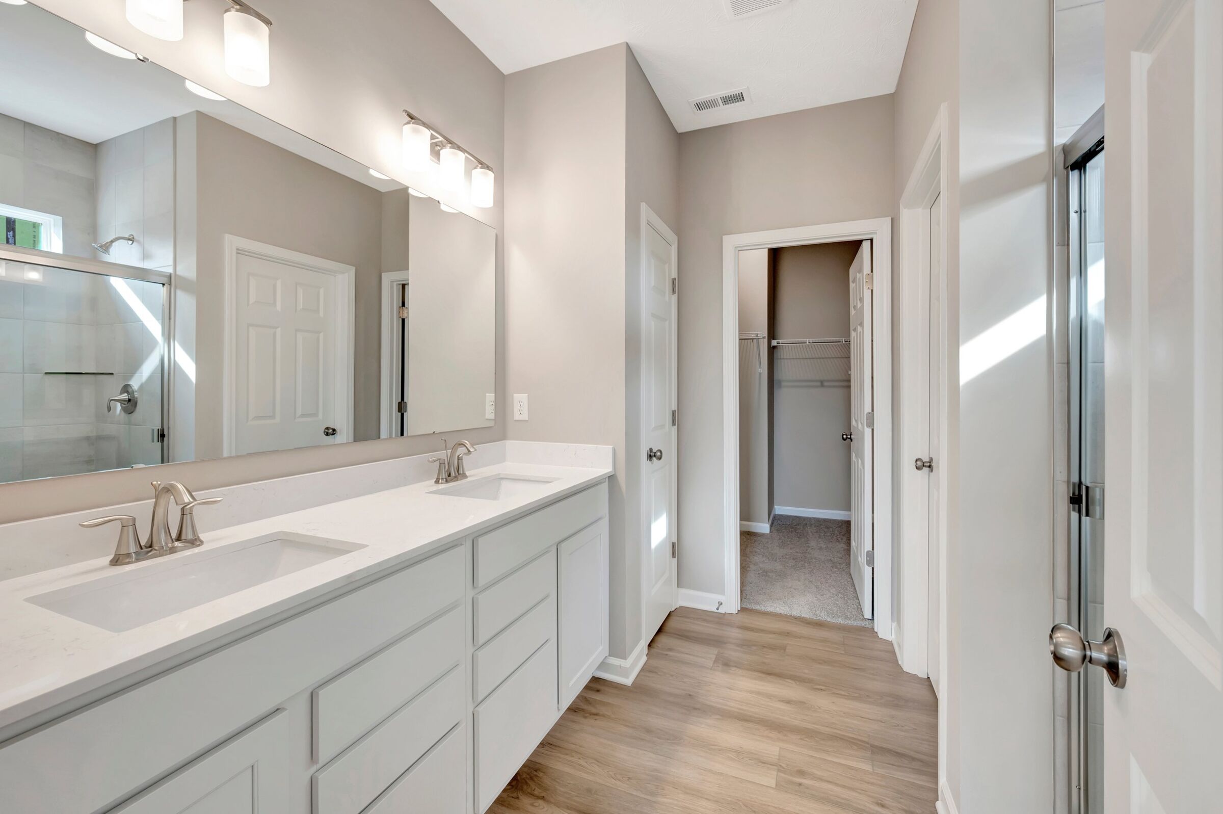 Owner's Bathroom