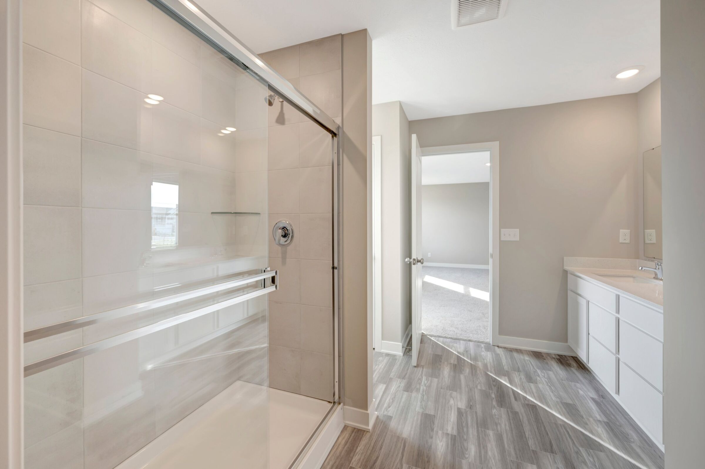 Owner's Bathroom