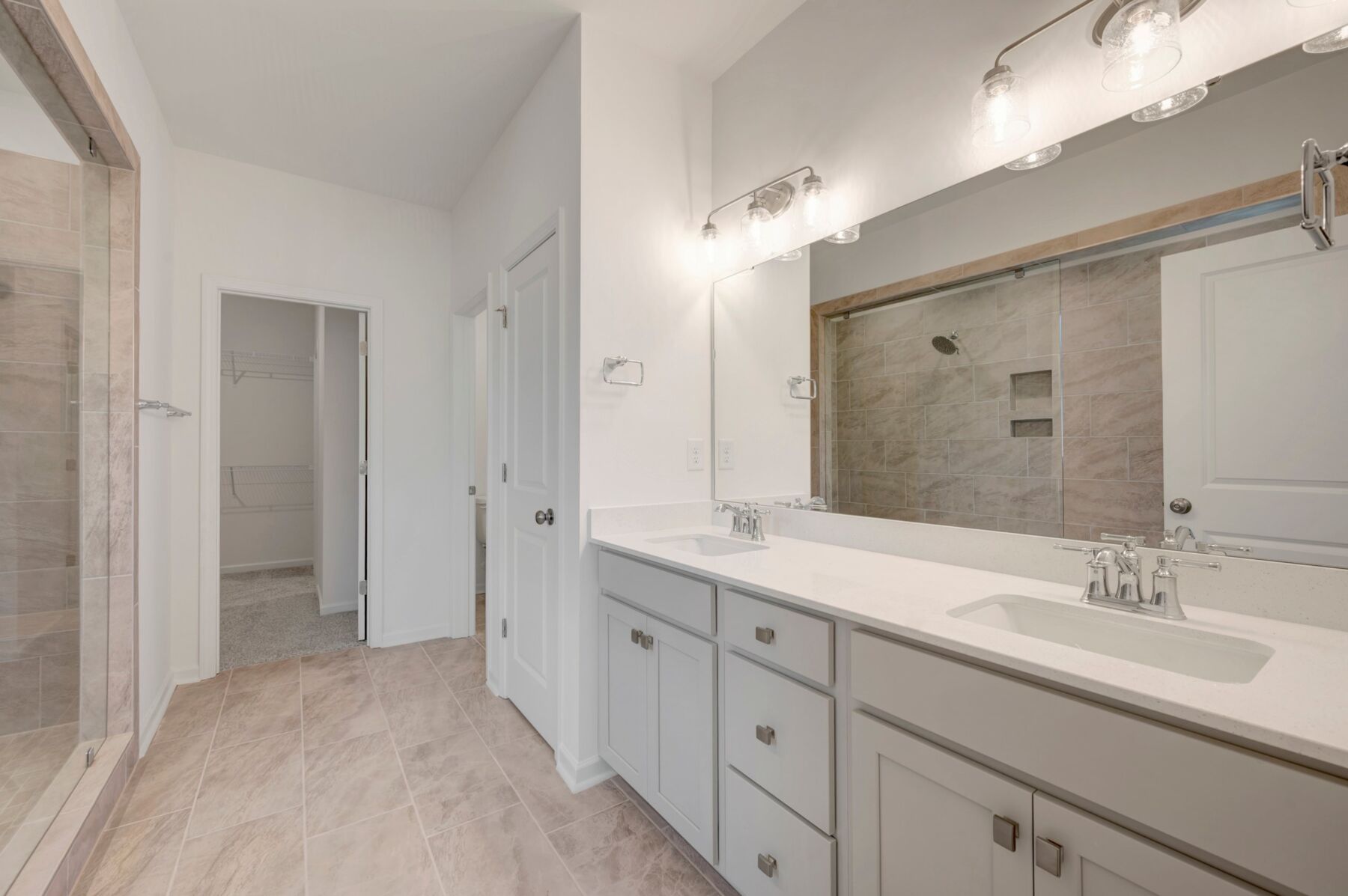 Owner's Bathroom