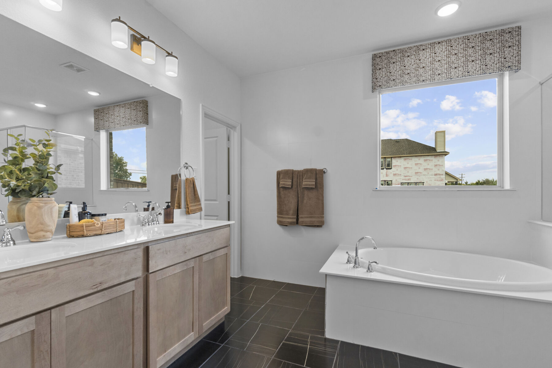 Owner's Bathroom
