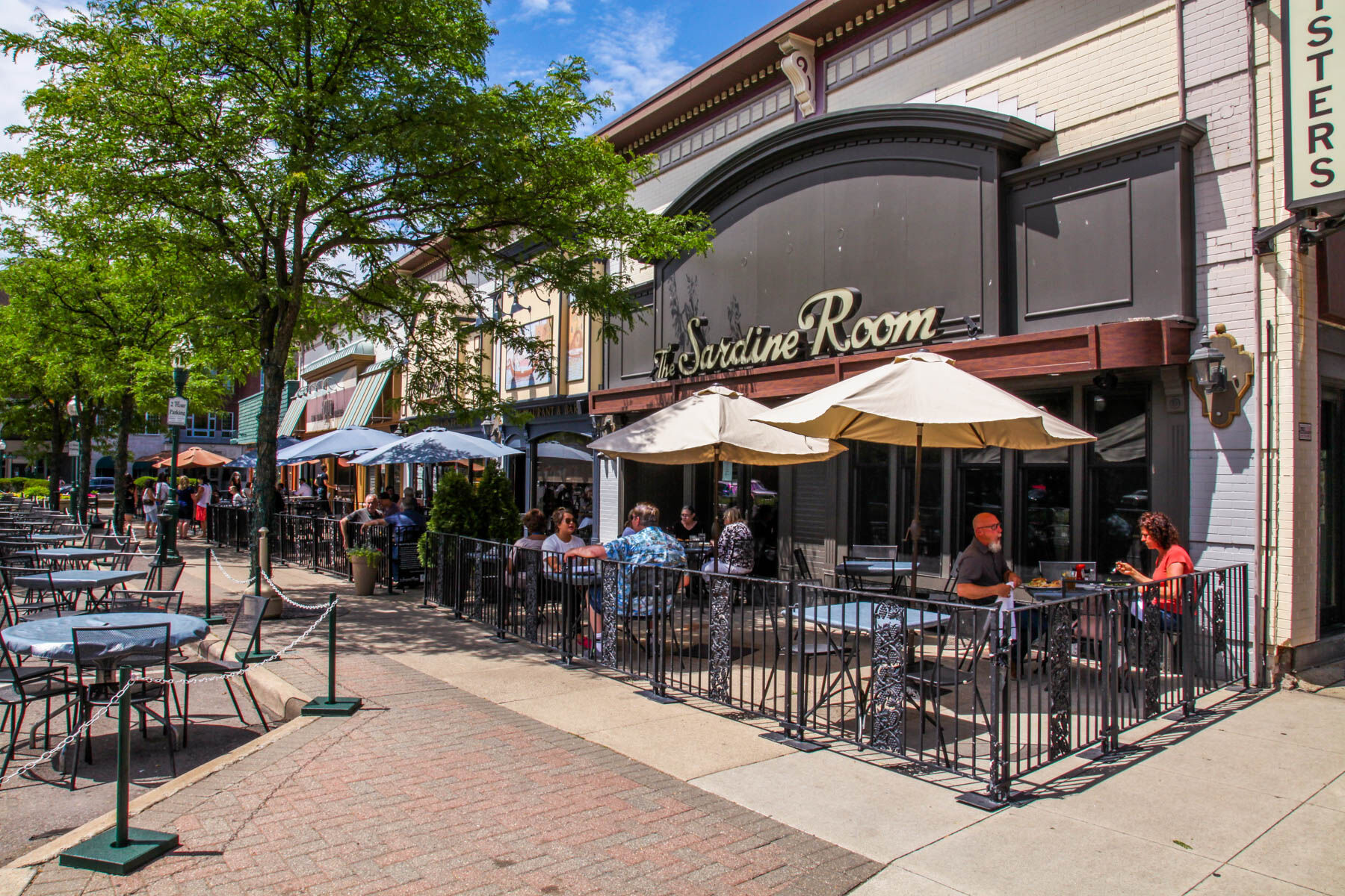 Harvest Arbor