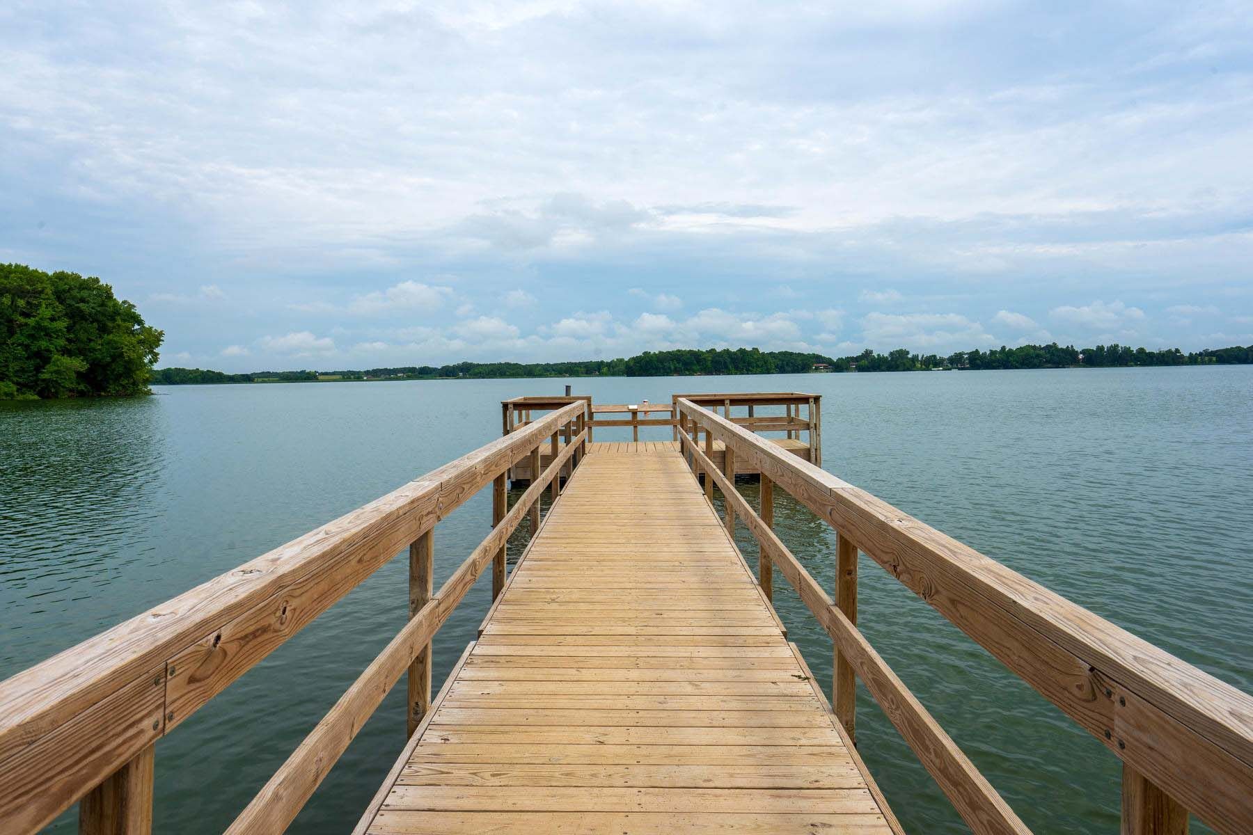 The Towns at Lakeshore Park
