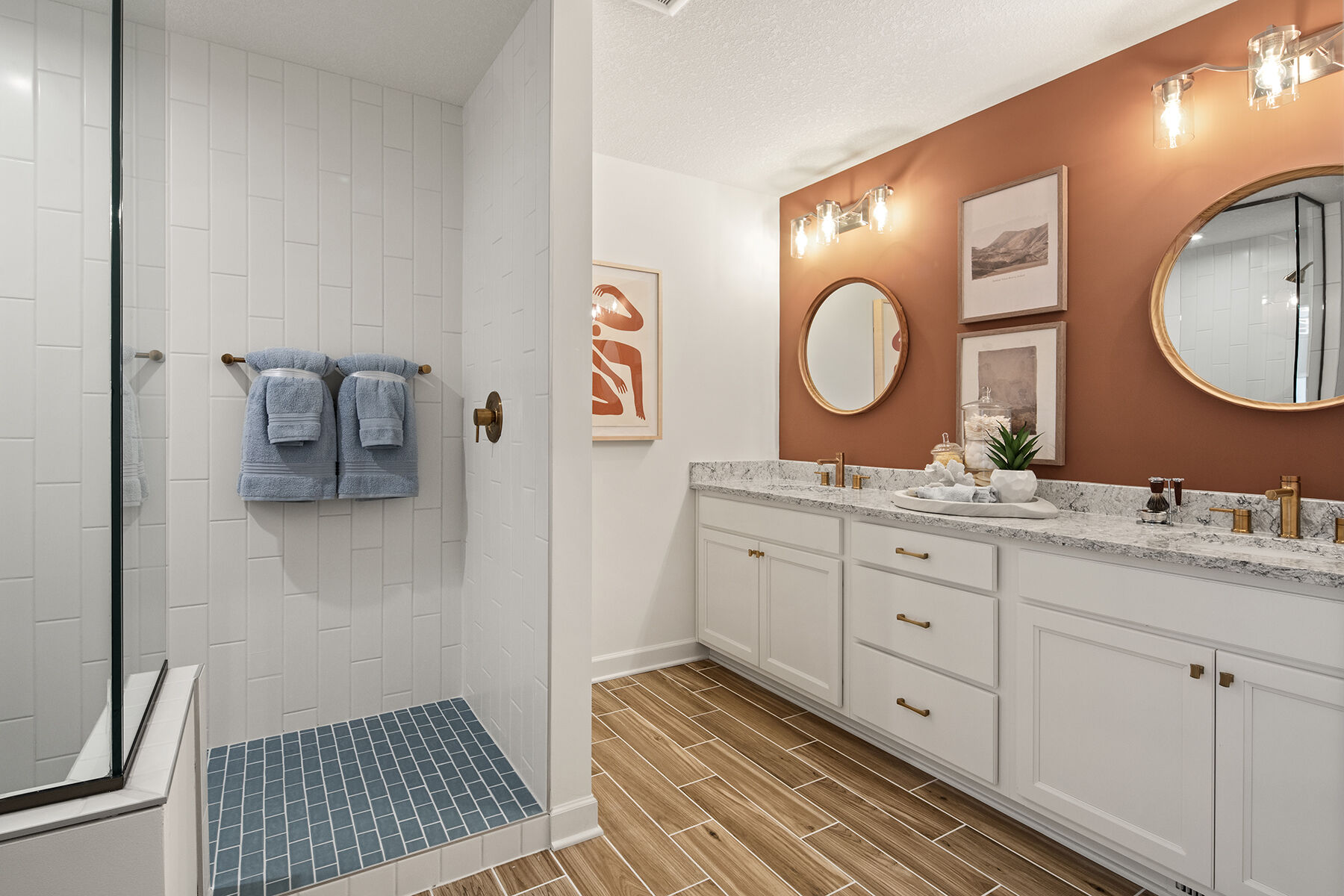 Owner's Bath