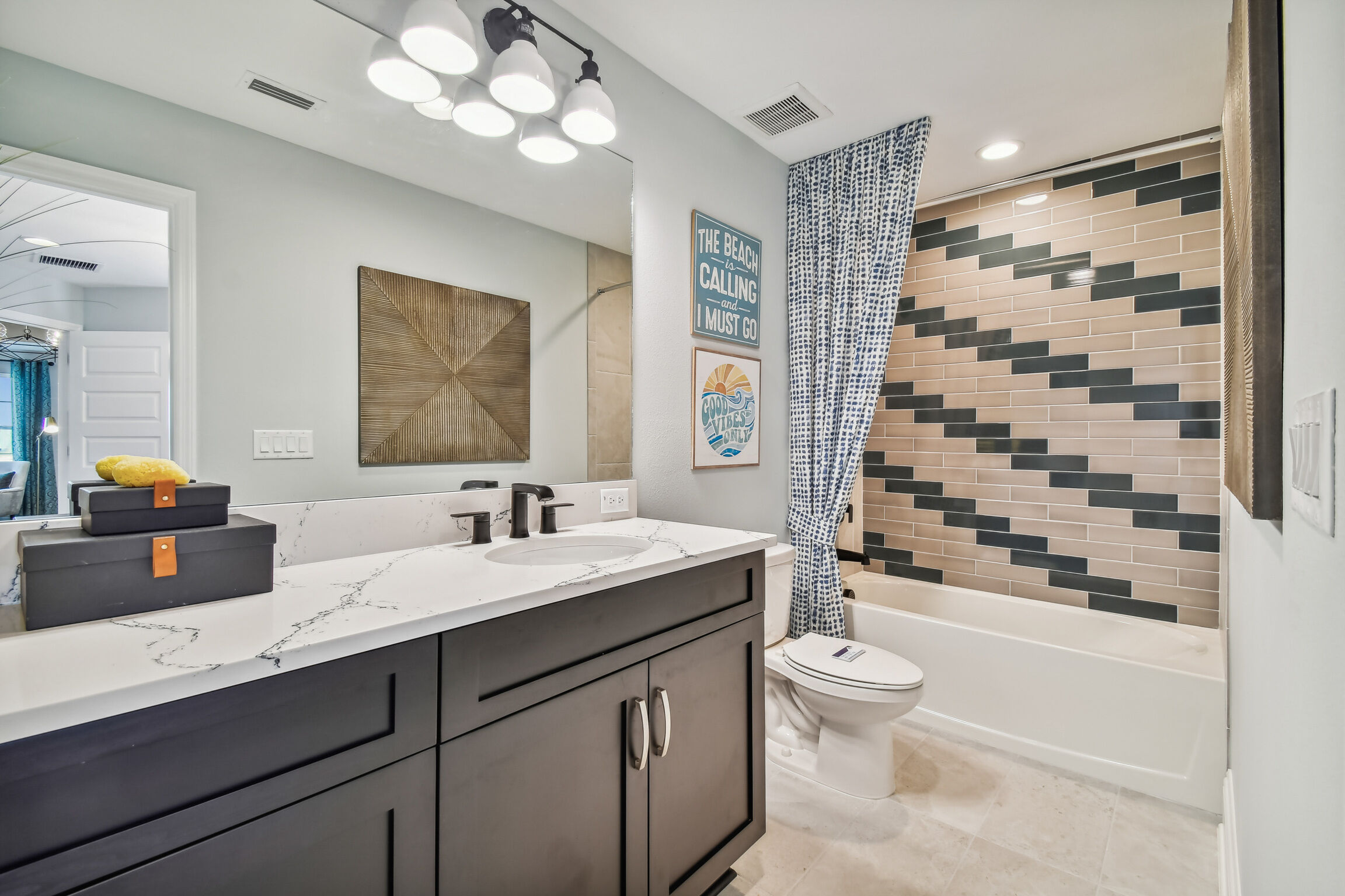 Bathroom 2 
