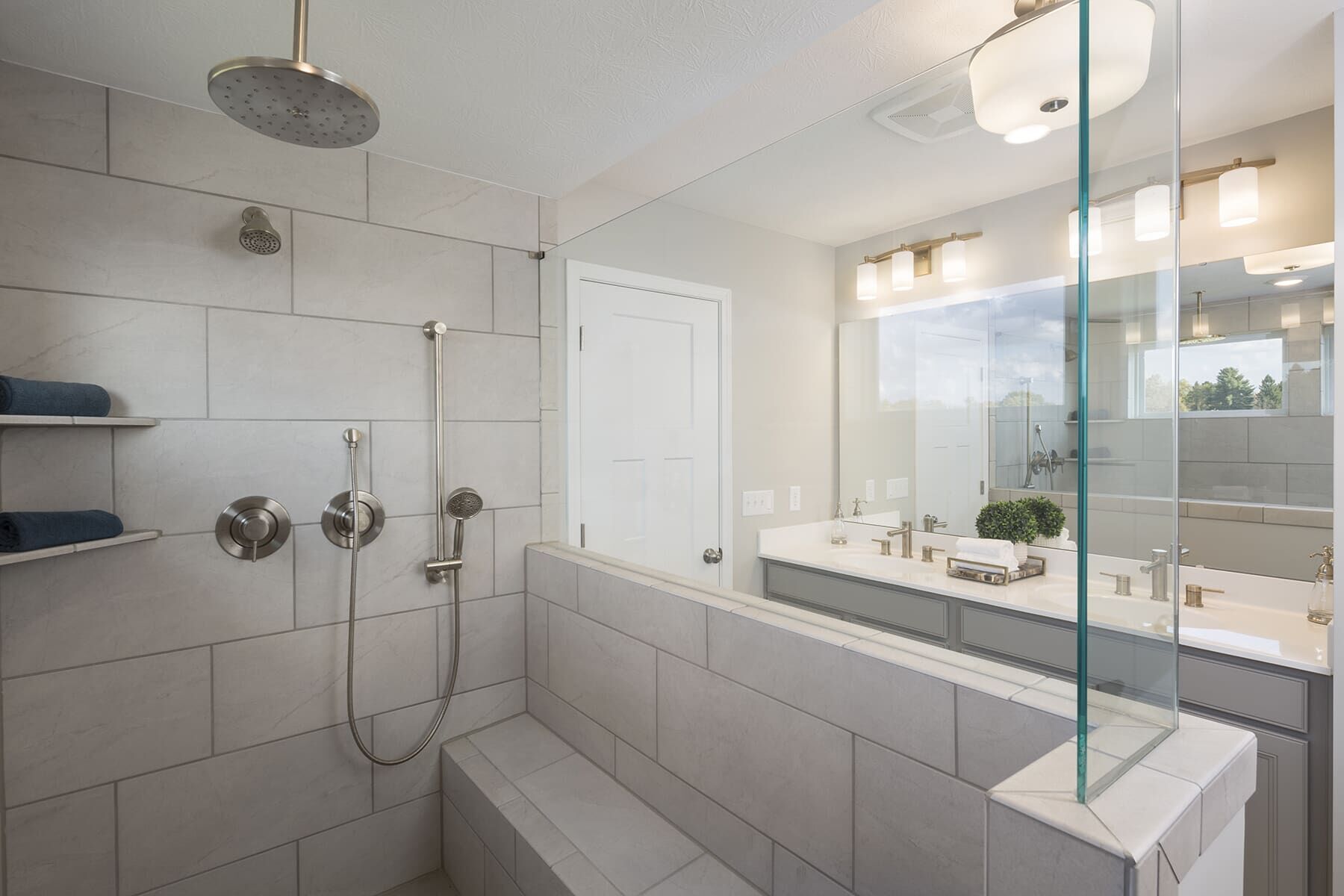 Owner's Bathroom