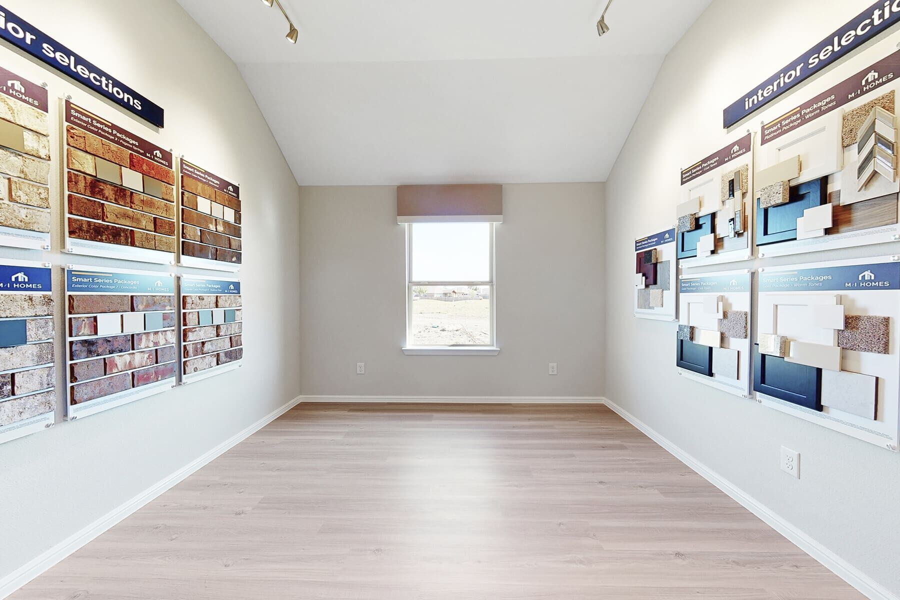 Flex Room